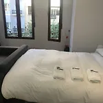 Boni 아파트